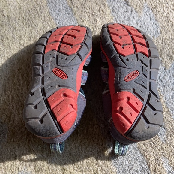 Kids keen sandals. - Picture 5 of 6